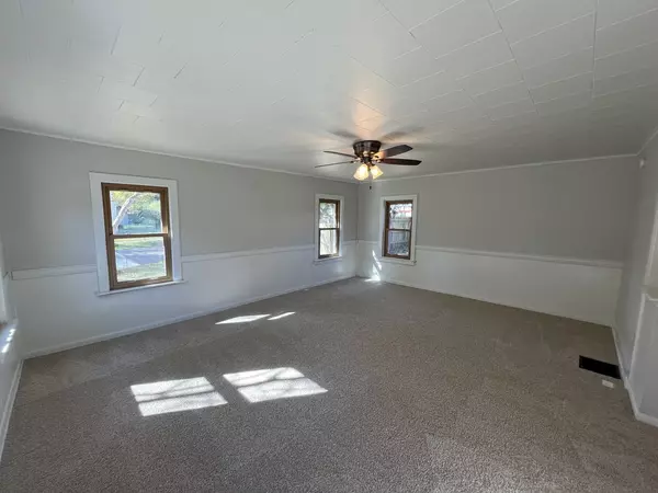 Plano, IL 60545,103 E Jones Street