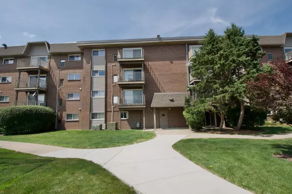 2301 BEAU MONDE Lane #407, Lisle, IL 60532