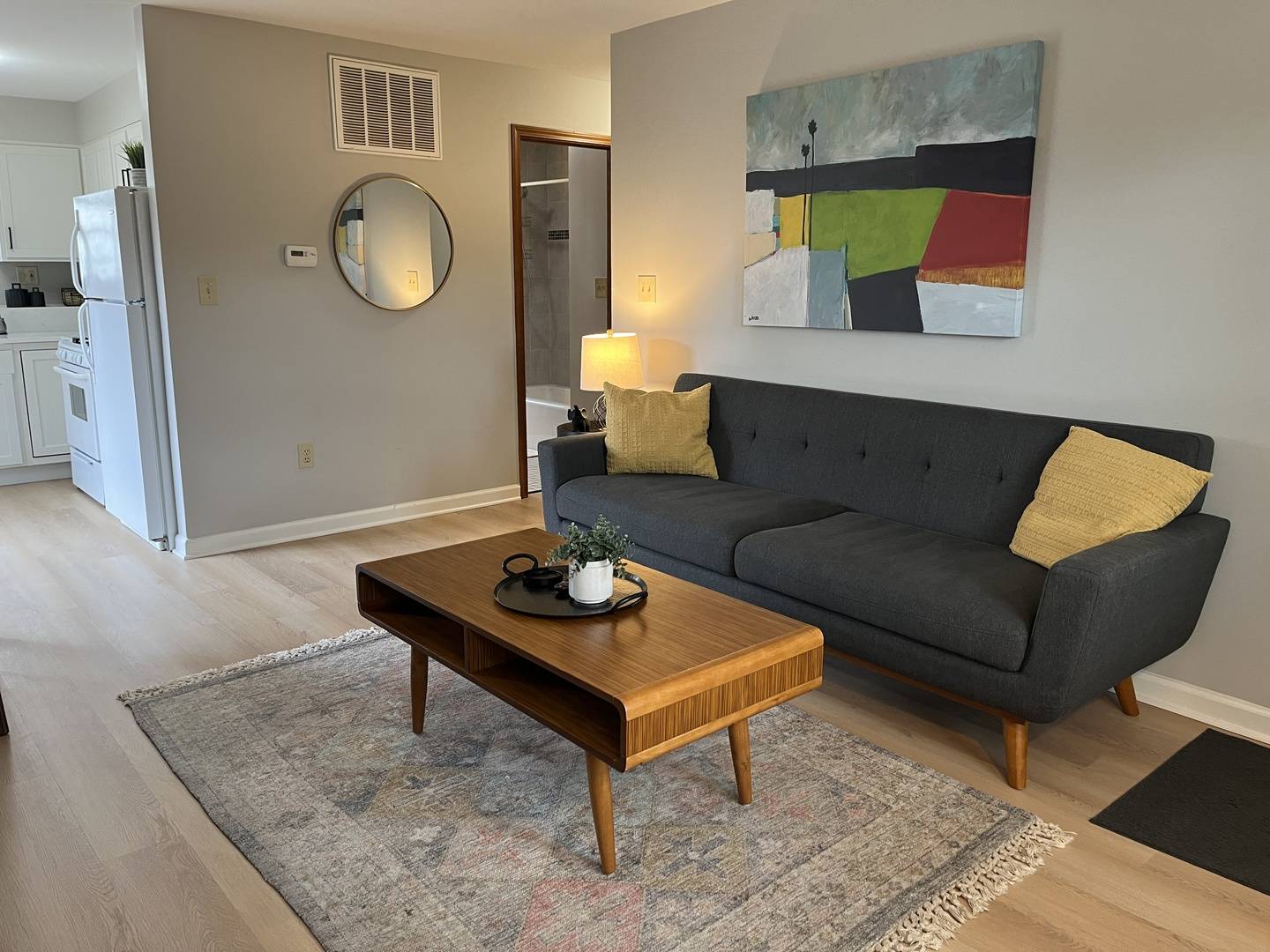 Libertyville, IL 60048,131 Newberry Avenue #1N