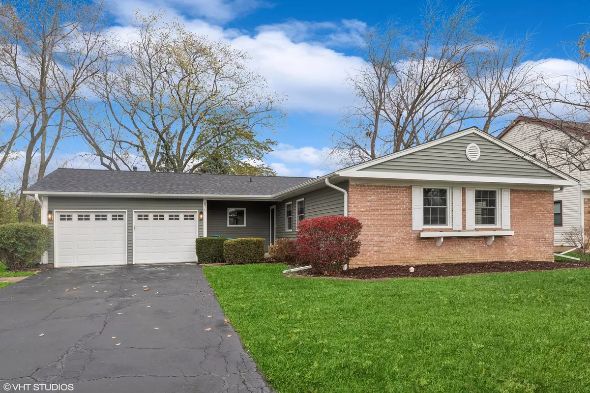 Buffalo Grove, IL 60089,871 Twisted Oak Lane