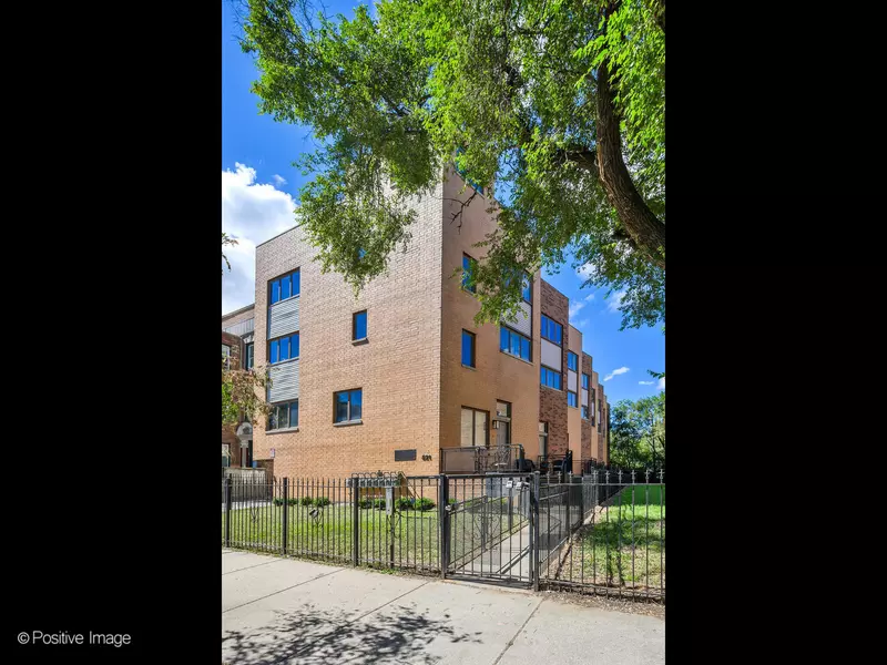 5210 S King Drive #H, Chicago, IL 60615