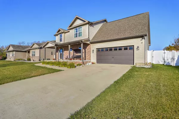 Mahomet, IL 61853,2004 Prairie Grass Lane