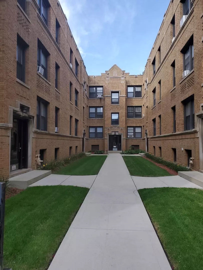 Chicago, IL 60626,6522 N Glenwood Avenue #3E