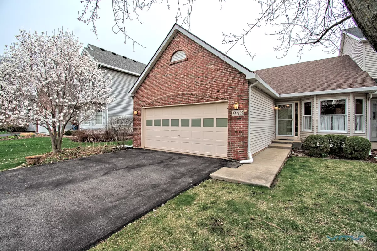Batavia, IL 60510,963 First Street