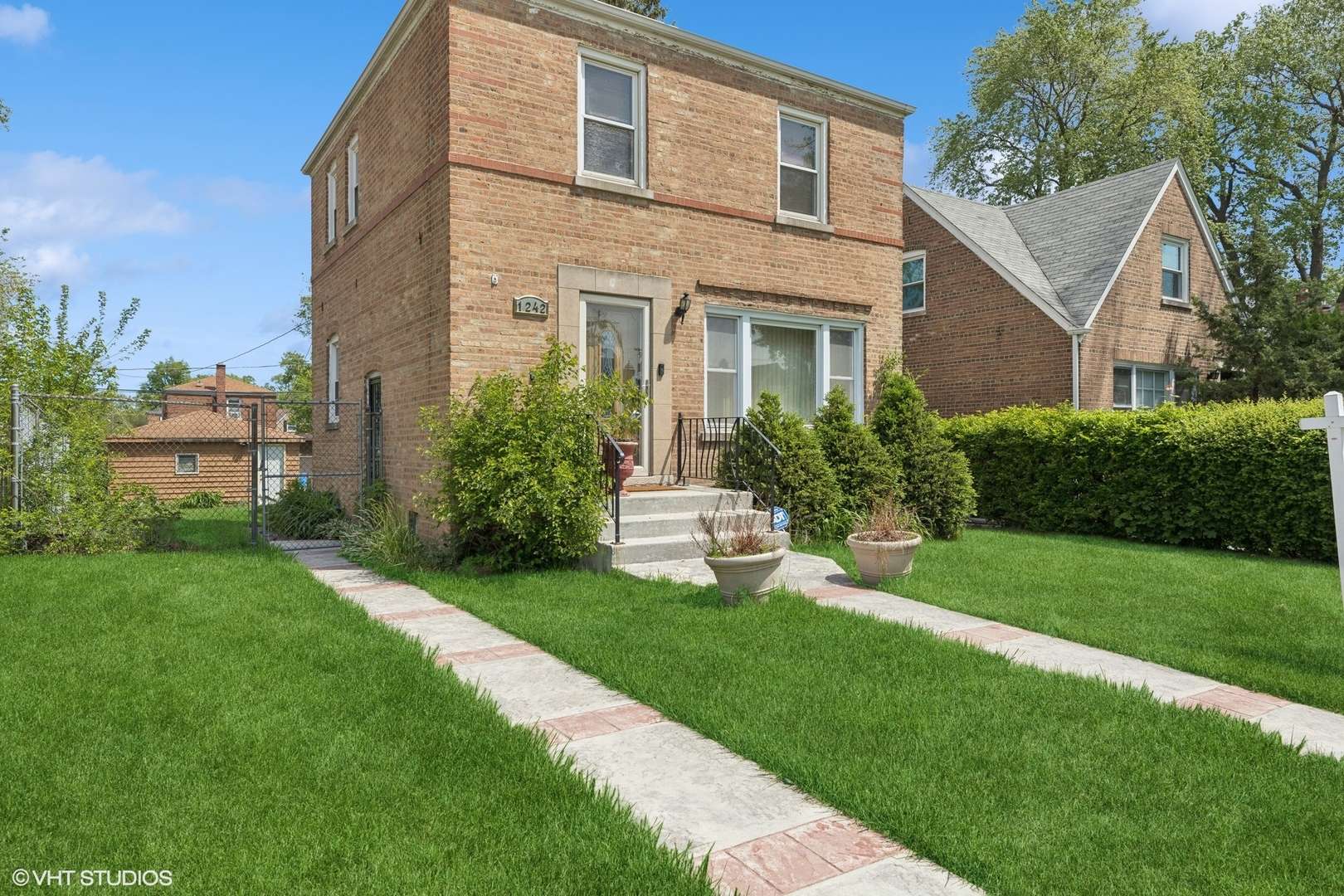 1242 E 98th Street, Chicago, IL 60628