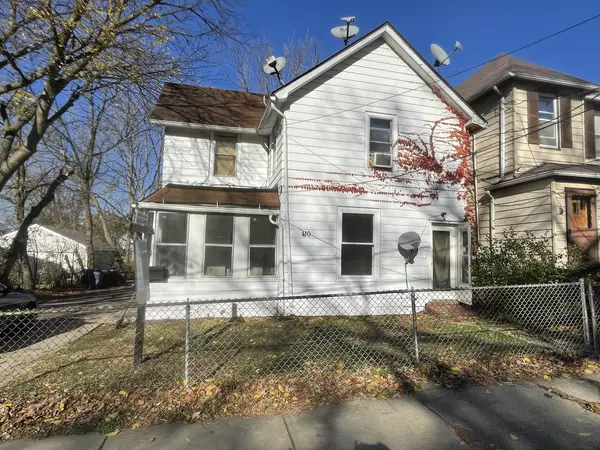 410 Ravine Avenue, Waukegan, IL 60085