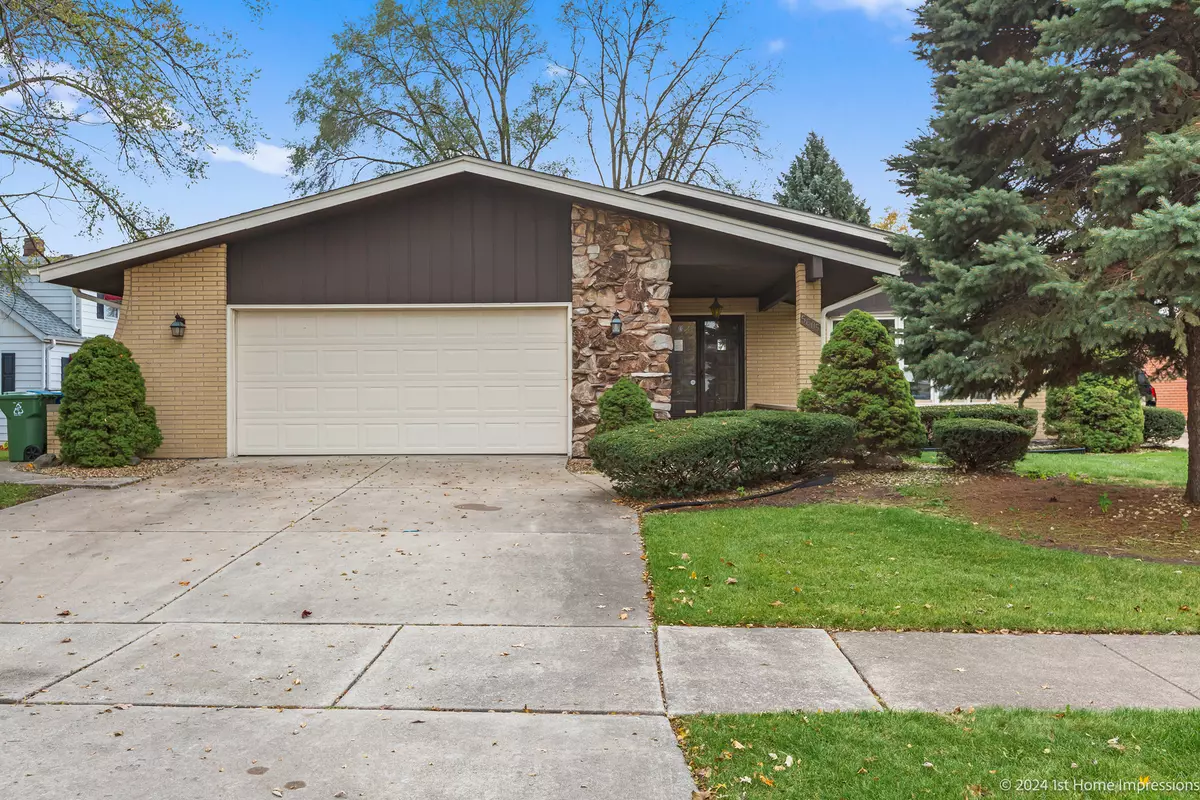 Oak Lawn, IL 60453,5605 W 99th Place