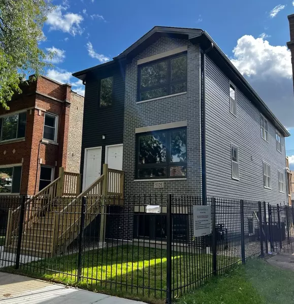 1127 N Parkside Avenue, Chicago, IL 60651