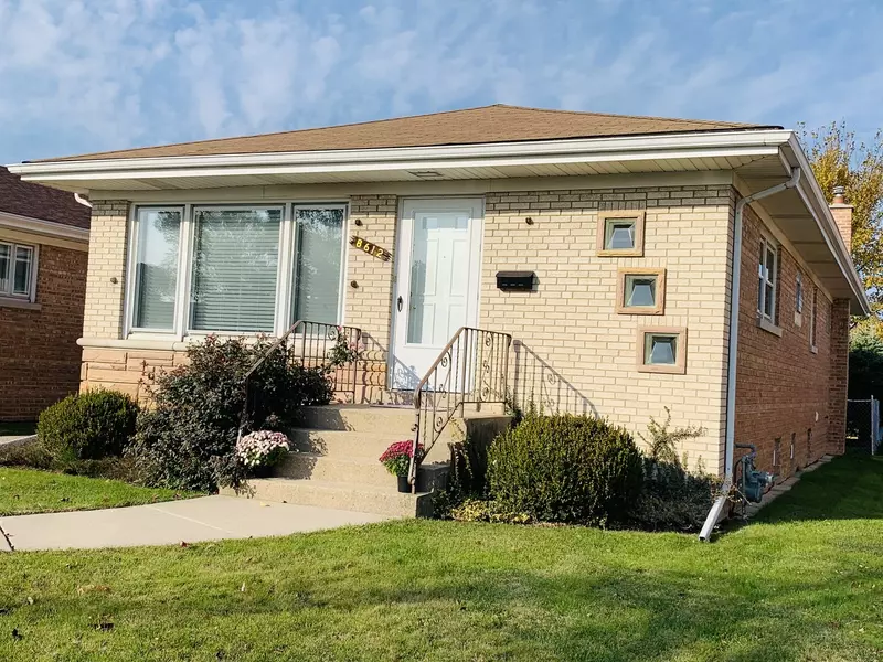 8612 W Ainslie Street, Norridge, IL 60706