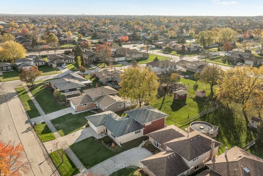 Tinley Park, IL 60487,17024 Creekside Avenue
