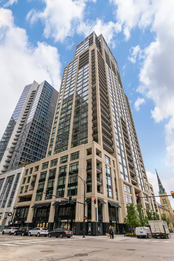 9 W Walton Street #3600, Chicago, IL 60610