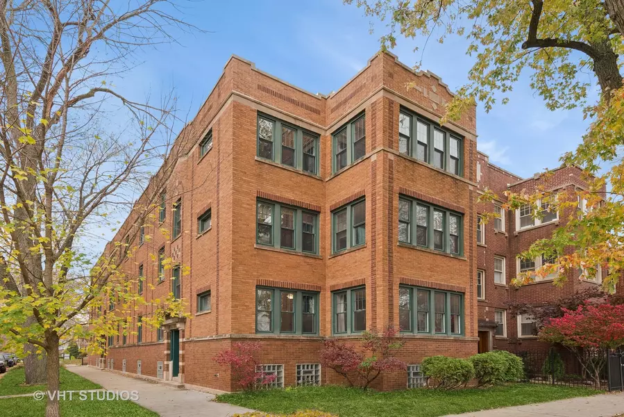 2200 W Carmen Avenue #1, Chicago, IL 60625