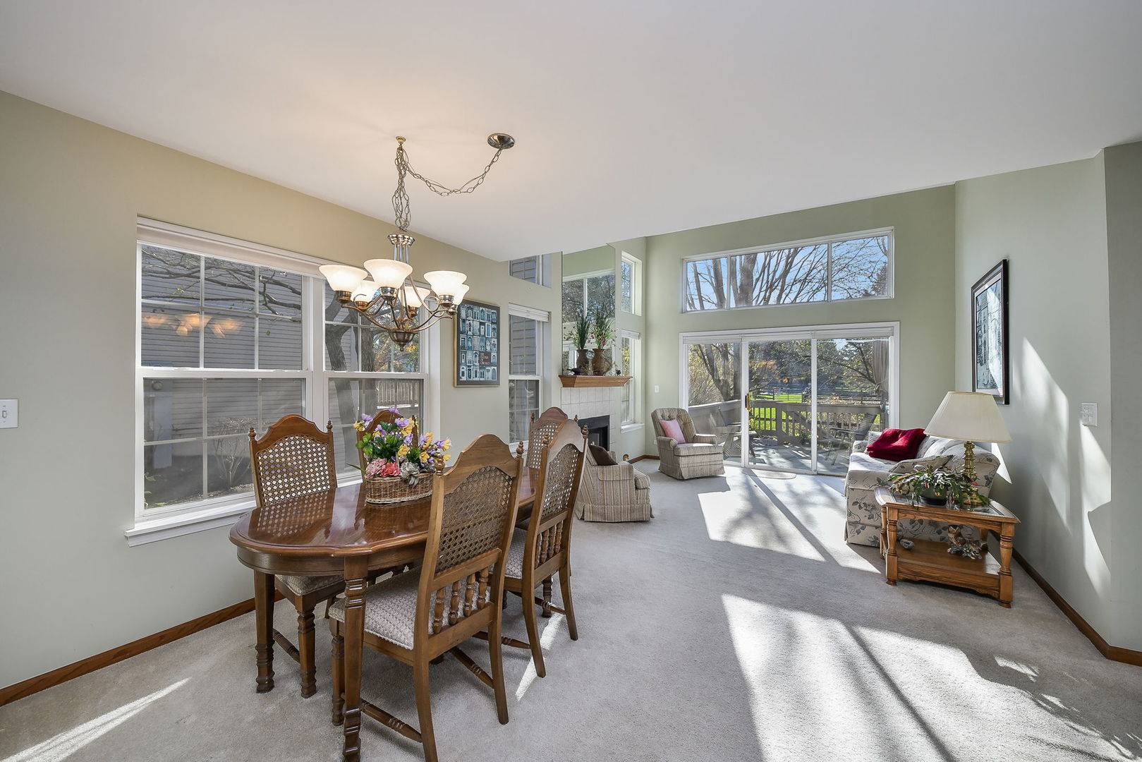 St. Charles, IL 60175,3349 Renard Lane