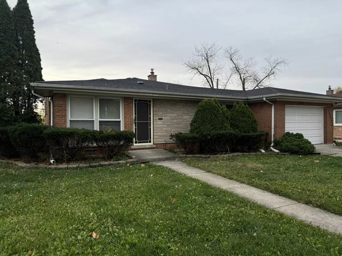 South Holland, IL 60473,1127 E 159th Place