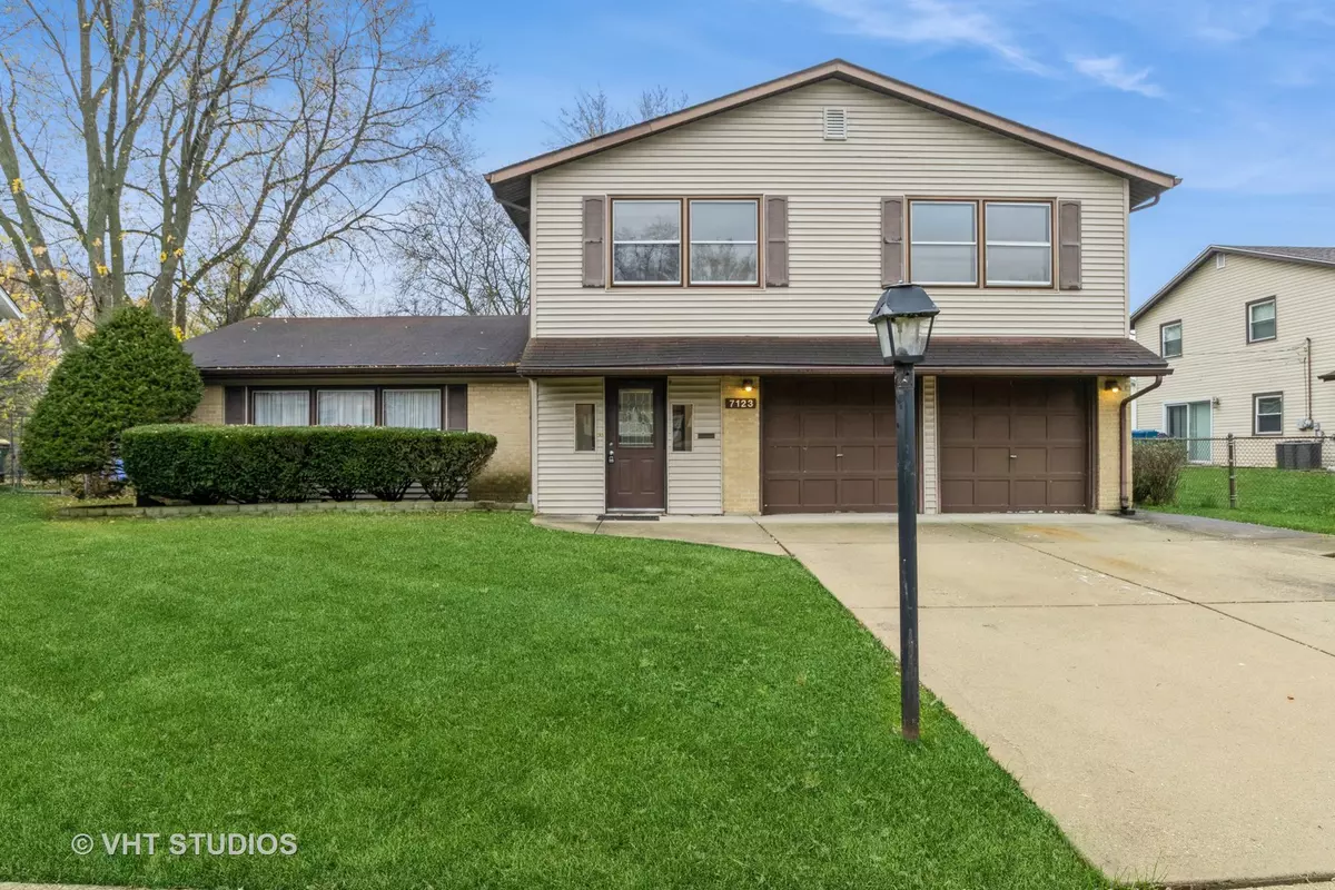 Hanover Park, IL 60133,7123 Longmeadow Lane