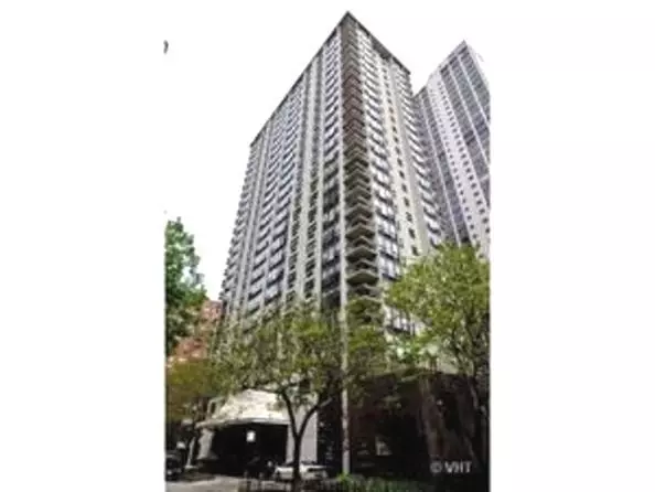 1313 N RITCHIE Court #2207, Chicago, IL 60610