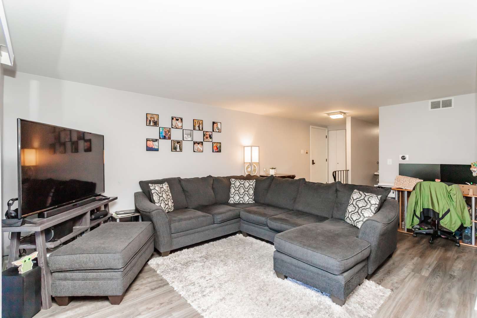 Westmont, IL 60559,5826 Doe Circle #1-5