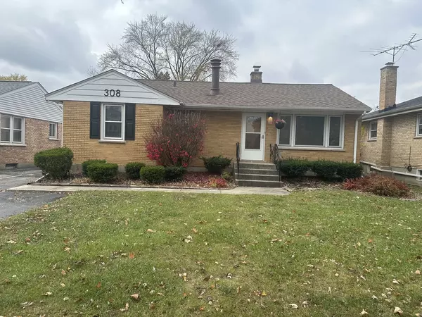 308 Ash Avenue, Wood Dale, IL 60191