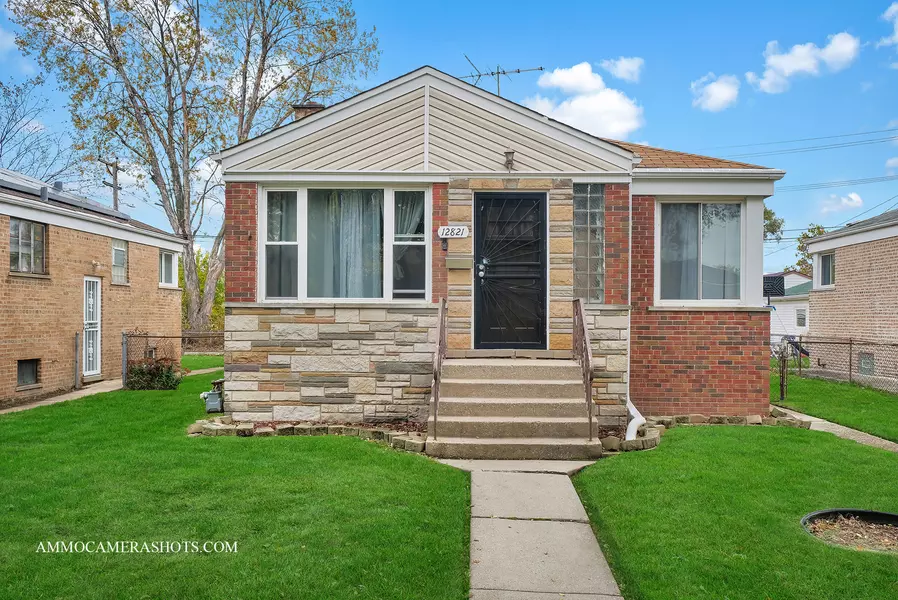 12821 S Elizabeth Street, Calumet Park, IL 60827