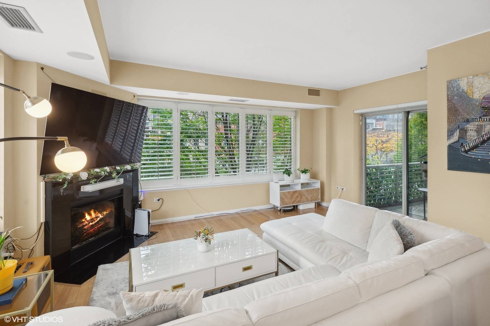 Chicago, IL 60605,1515 S PRAIRIE Avenue #202