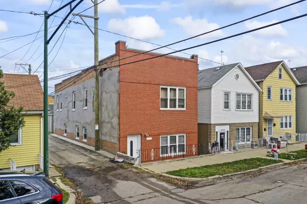Chicago, IL 60608,2713 S Crowell Street