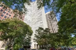 Chicago, IL 60614,2626 N LAKEVIEW Avenue #1212