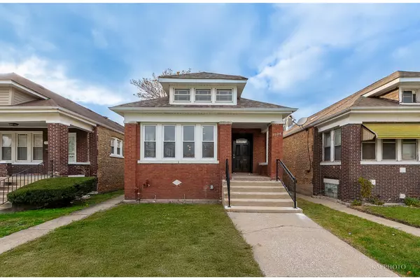 7524 S Indiana Avenue, Chicago, IL 60619