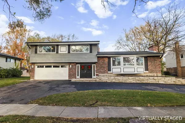 1845 Smith Road, Northbrook, IL 60062