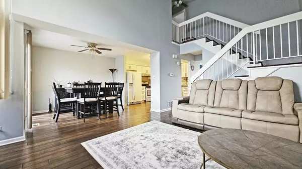 Vernon Hills, IL 60061,113 Hampton Place