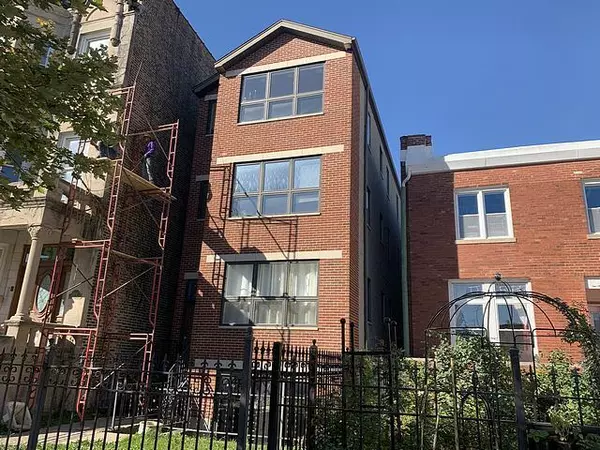 5516 S Indiana Avenue #4, Chicago, IL 60637