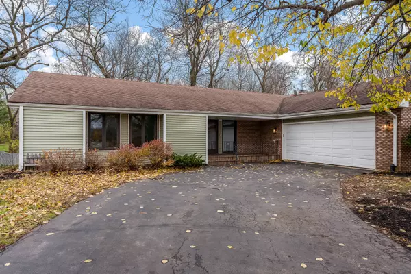 Rockford, IL 61107,1505 Saratoga Lane