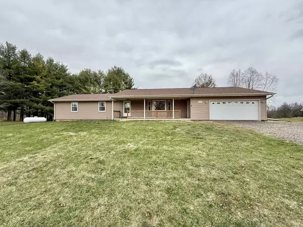 15503 Berglund Road,  Pecatonica,  IL 61063