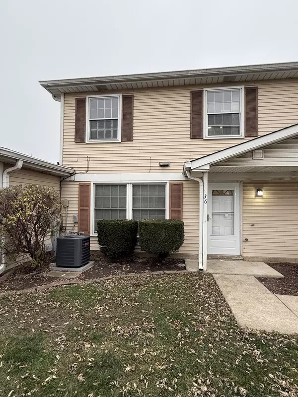 36 Wildwood Lane #G, Bolingbrook, IL 60440