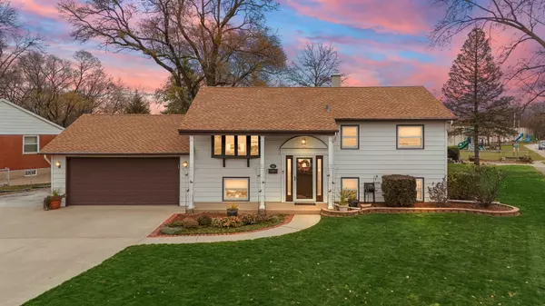 Thornton, IL 60476,16 Arapaho Drive