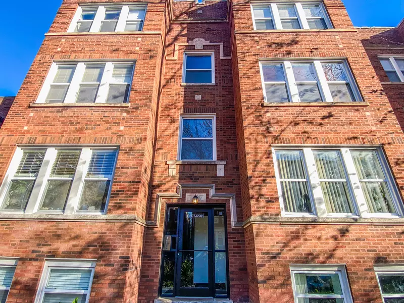 6507 N Greenview Avenue #2, Chicago, IL 60626