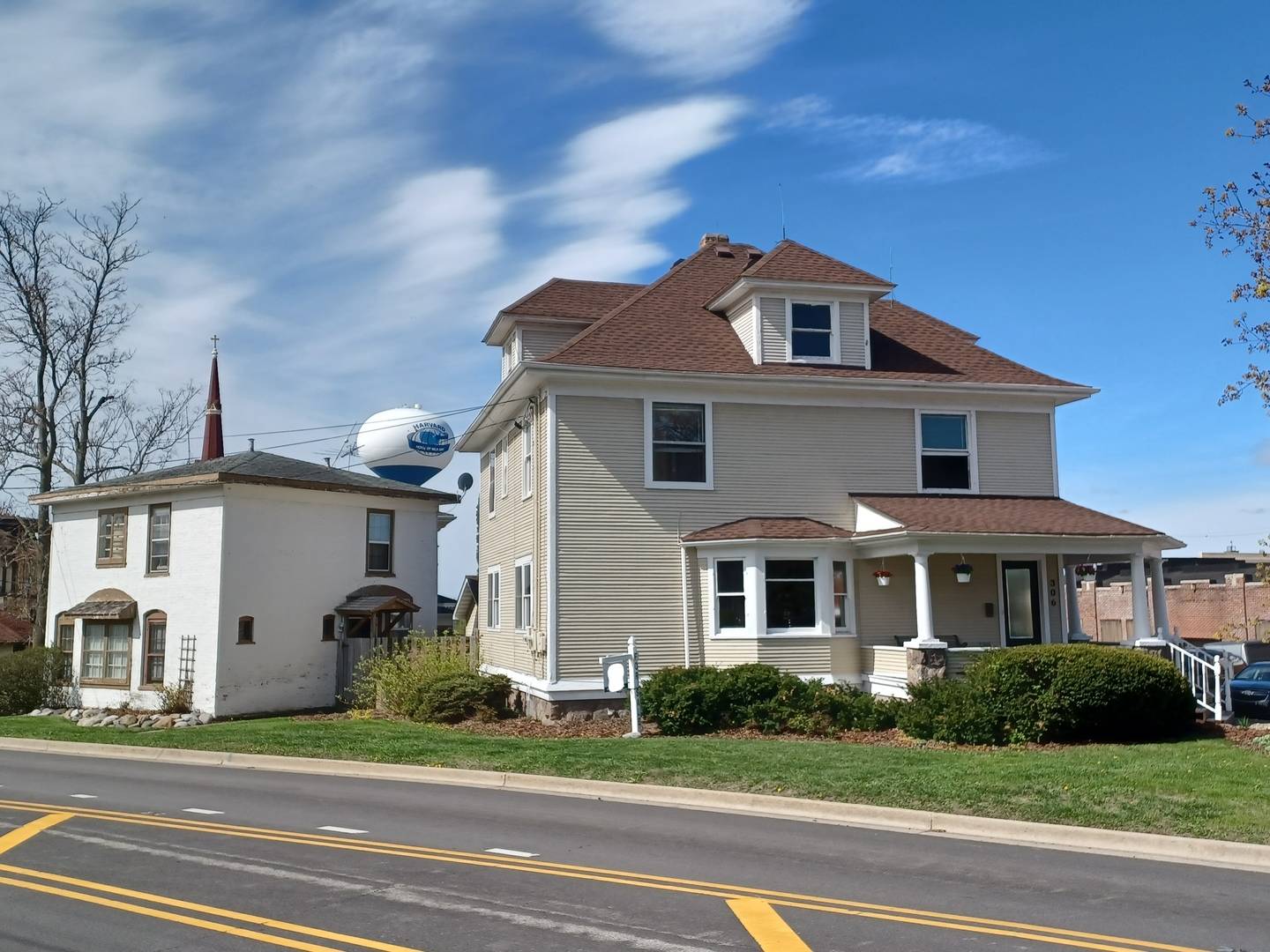 304, 306, & 306 1/2 North Division Street, Harvard, IL 60033