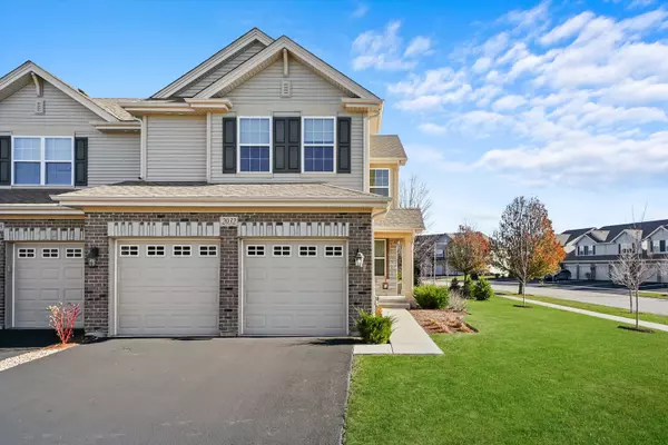 2032 Canyon Creek Drive, Aurora, IL 60503