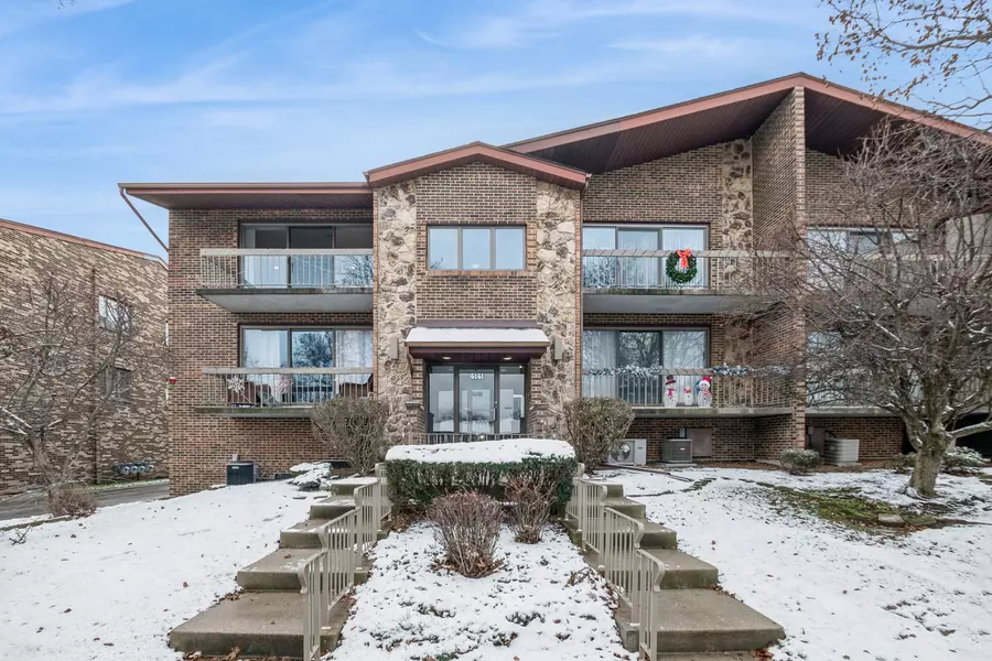 4141 W 93rd Place #2E, Oak Lawn, IL 60453