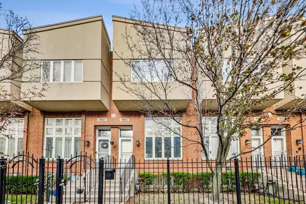 4932 W Lawrence Avenue #J, Chicago, IL 60630