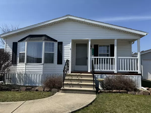 Manteno, IL 60950,828 Bayberry