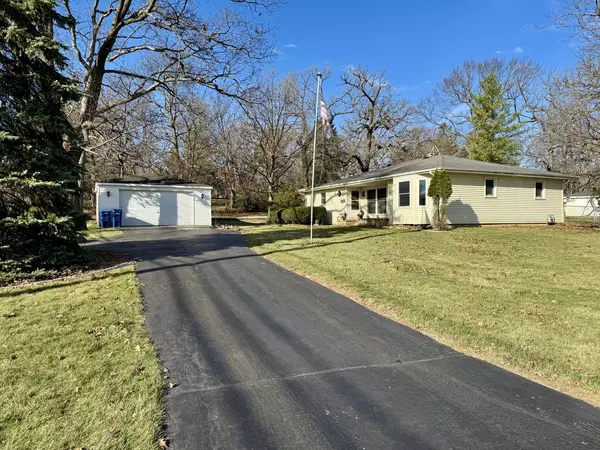 Gurnee, IL 60031,5544 Gages Lake Road