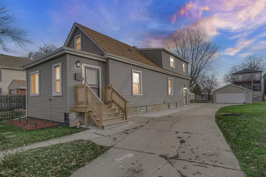 1323 W 108th Place, Chicago, IL 60643