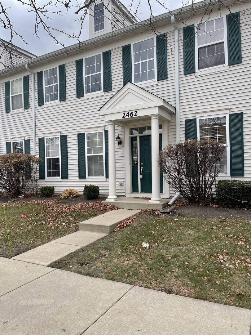 2462 GEORGETOWN Circle #2462, Aurora, IL 60503