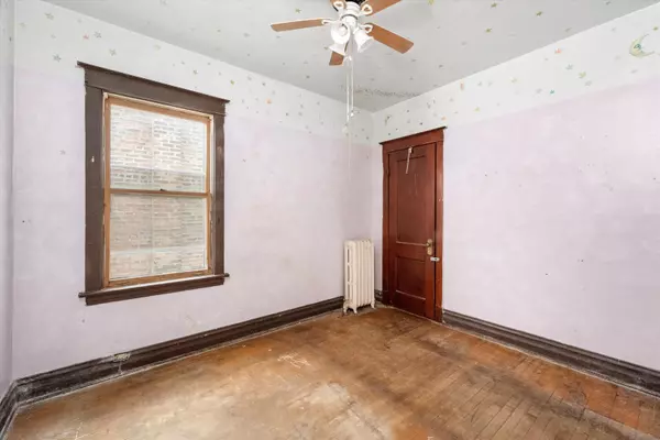 Berwyn, IL 60402,2222 Highland Avenue