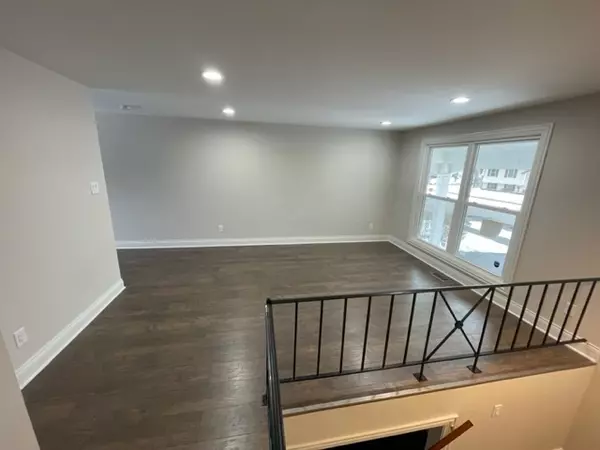 Glenwood, IL 60425,40 N Sycamore Lane