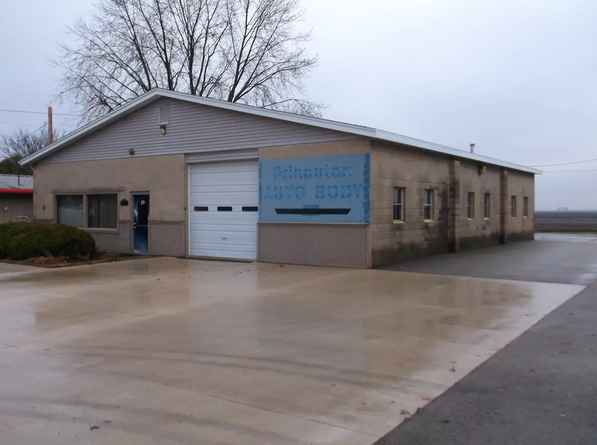 Princeton, IL 61356,29 S 6th Street