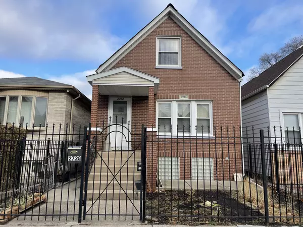 2728 W 39th Place, Chicago, IL 60632