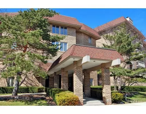 Northbrook, IL 60062,1250 Rudolph Road #1J