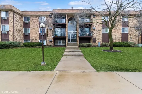 705 HERITAGE Drive #112, Hoffman Estates, IL 60169