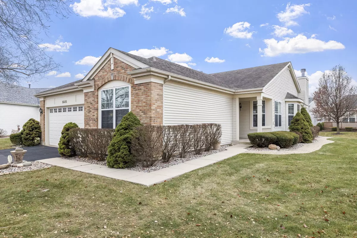 Crest Hill, IL 60403,16406 Montclare Lake Court